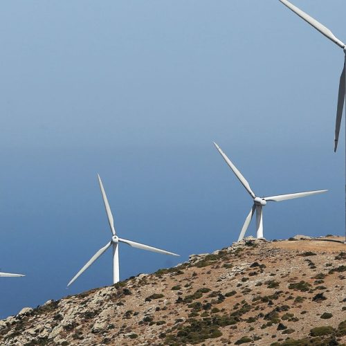 Νέα πρόκληση της Τουρκίας: Αντιδρά στο χωροταξικό για τα ελληνικά πάρκα ΑΠΕ