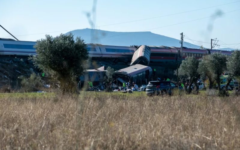 Ισπανία: Σύγκρουση τρένων κοντά στο Τολέδο