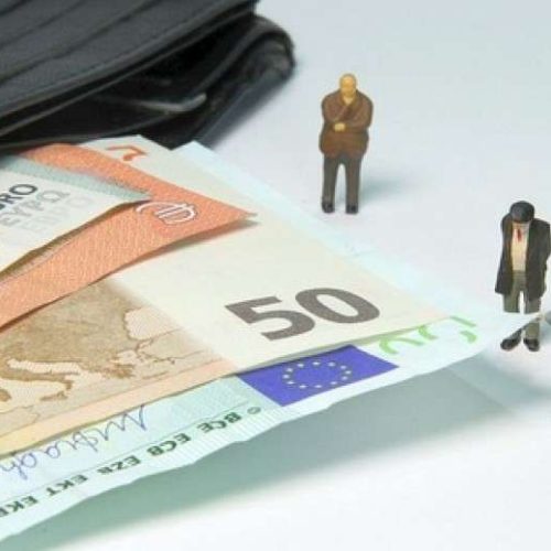 Ποιές κατηγορίες ασφαλισμένων μπορούν να συνταξιοδοτηθούν πριν από τα 62 έτη