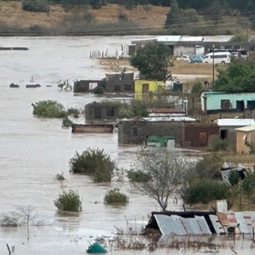 Τουλάχιστον 49 οι «νεκροί» από τις πλημμύρες στη Νότια Αφρική!