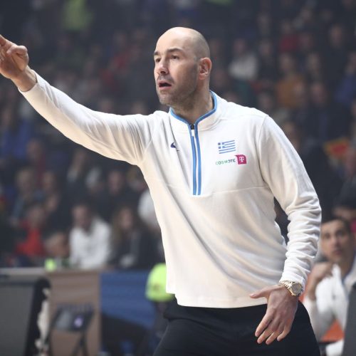 Σπανούλης: «Παράδειγμα για τα νέα παιδιά ο Παπανικολάου»