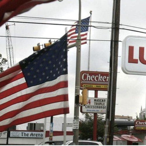 H LUKOIL ΞΕΠΟΥΛΑΕΙ ΟΛΕΣ ΤΙΣ ΕΠΕΝΔΥΣΕΙΣ ΤΗΣ, ΕΚΤΟΣ ΡΩΣΙΑΣ