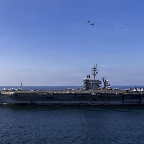 Επίθεση στο αεροπλανοφόρο USS Abraham Lincoln, από ιρανικό πλοίο