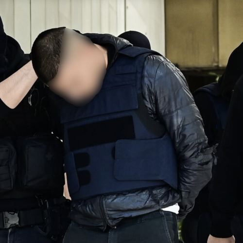 «Το κάρφωσε στην καρδιά»: Η μαρτυρία-σοκ για τη δολοφονία του γιου του αξιωματικού της ΕΛ.ΑΣ.