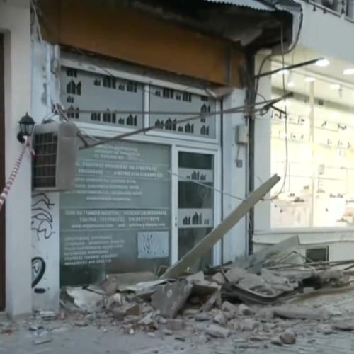 Θεσσαλονίκη: Μπαλκόνι κατέρρευσε στο κέντρο της πόλης