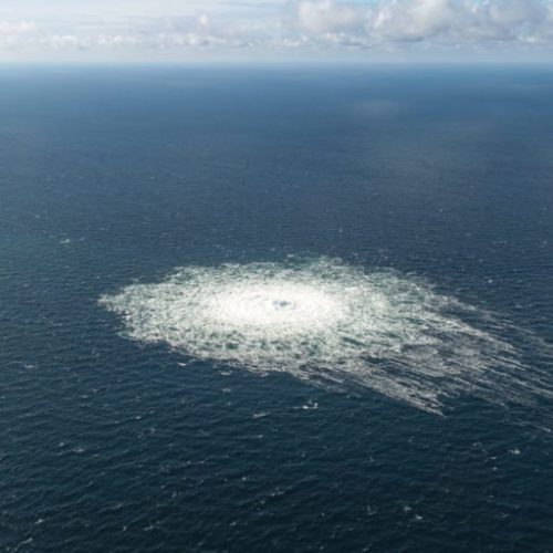 epa10209592 A handout photo taken from a Danish F-16 jet on 27 September 2022 and made available by the Danish Defence Command shows a gas leak of the Nord Stream 2 pipeline off Bornholm, Denmark, Baltic Sea. The Danish energy agency confirmed 27 September 2022 three gas leaks on the Nord Stream 1 and 2 pipelines.  EPA/Danish Defence Command / HANDOUT  HANDOUT EDITORIAL USE ONLY/NO SALES