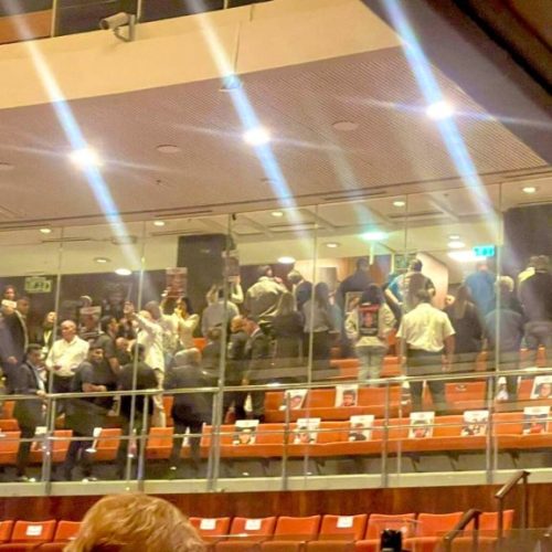 Νετανιάχου: «Σκοτώσαμε τον Σινουάρ» – Γύρισαν την πλάτη οι οικογένειες των ομήρων