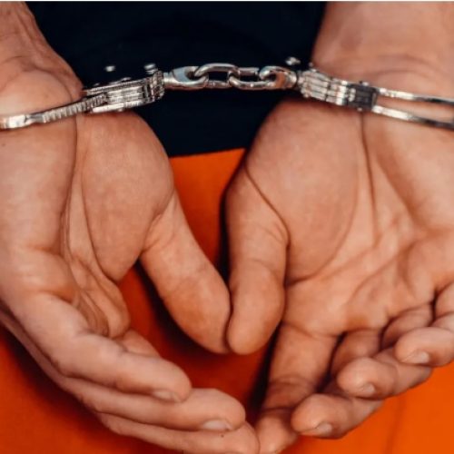 Ομαδικός βιασμός 17χρονης στα Χανιά – Οι δράστες βιντεοσκόπησαν τη πράξη