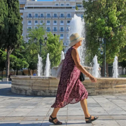 ΚΑΙΡΟΣ: Επικίνδυνο «κοκτέιλ» καύσωνα και μποφόρ – Υψηλές θερμοκρασίες έως 36°C