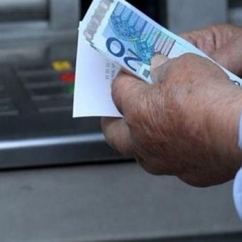 Μόνο 2 στους 10 επαγγελματίες «χτίζουν» σύνταξη πάνω από 800 ευρώ – «Τι δείχνουν» τα στοιχεία του ΕΦΚΑ