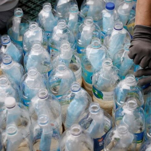 Η αστυνομία της Νότιας Κορέας συνέλαβε «έξι Αμερικανούς» που προσπαθούσαν να στείλουν «μετρητά και ρύζι» στη Βόρεια Κορέα