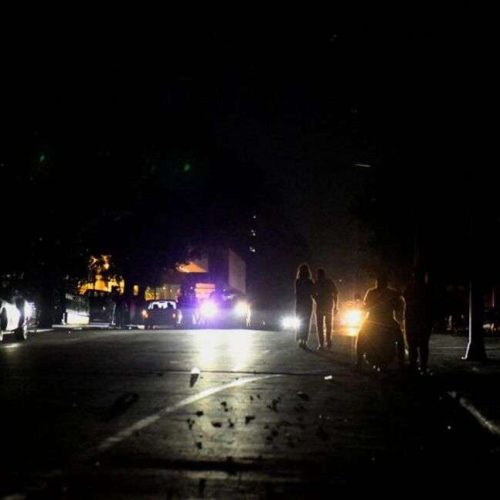 Σοκαριστικό περιστατικό: 56χρονος χτυπά με το αυτοκίνητο 9 άτομα, – σκοτώνεται μία 35χρονη!!