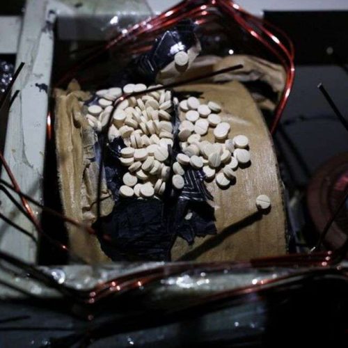 Τεράστιο «πλήγμα» στην παραγωγή ναρκωτικών – Ιράκ και Λίβανος έκλεισαν «ένα από τα μεγαλύτερα» εργοστάσια της Captagon στη Μέση Ανατολή