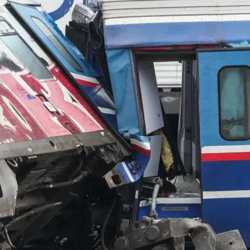 Τέμπη: Υψηλό θερμικό φορτίο στα συντρίμμια 3,5 ώρες μετά τη σύγκρουση – Βίντεο ντοκουμέντο αποκαλύπτει την τραγωδία