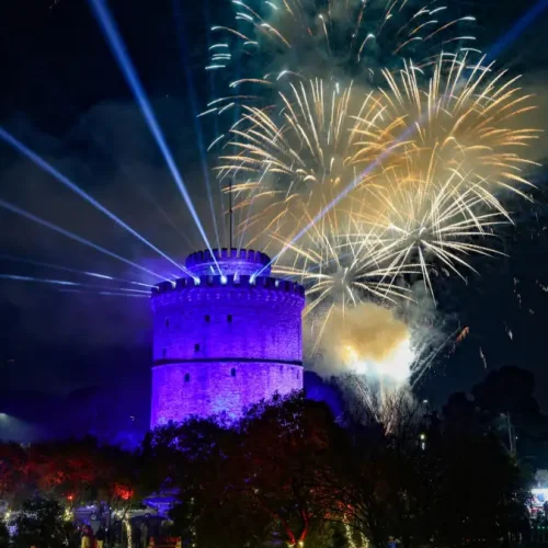 Έτσι θα υποδεχθούμε το 2026: Τι καιρό θα κάνει την Πρωτοχρονιά