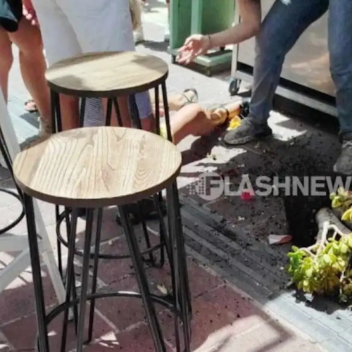 Τουρίστρια γλίτωσε το χειρότερο- «Δέχθηκε» γλάστρα στο κεφάλι της