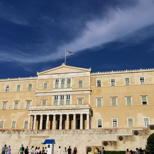 Όταν οι θεσμοί σιωπούν: Η σκοτεινή εικόνα της Ελλάδας το 2026