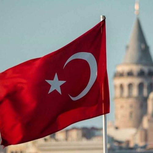 Τουρκία: Ρεσιτάλ αυταρχισμού – Εντάλματα σύλληψης κατά 16 πολιτών, επειδή κάλεσαν σε εμπορικό μποϊκοτάζ