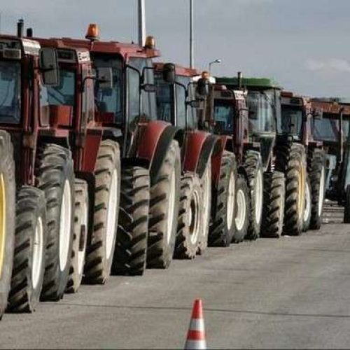 Δύο γύροι διαλόγου με τα αγροτικά μπλόκα: Αποδοχή από την κυβέρνηση και σαφείς όροι εκπροσώπησης