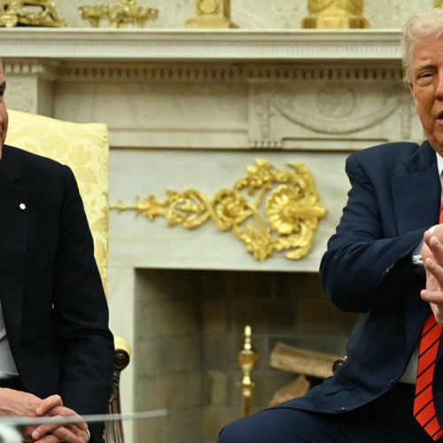 ΑΤΑΚΕΣ «ΦΩΤΙΑ» στον Λευκό Οίκο: «Ο Καναδάς δεν πωλείται» – «Ποτέ μην λες ποτέ»