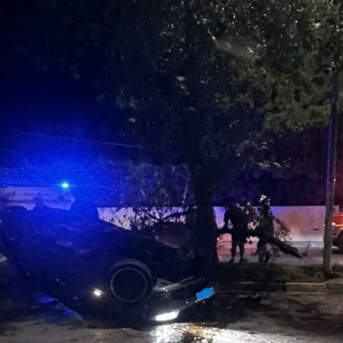 Σοκ στην Αργυρούπολη: Δυστύχημα με μηχανή αφήνει πίσω δύο νεκρούς!