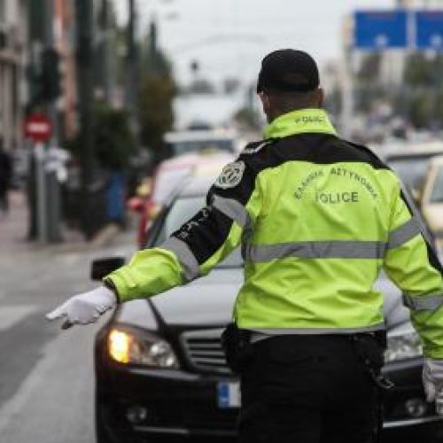 Θεσσαλονίκη: 14 συλλήψεις για οδήγηση χωρίς δίπλωμα