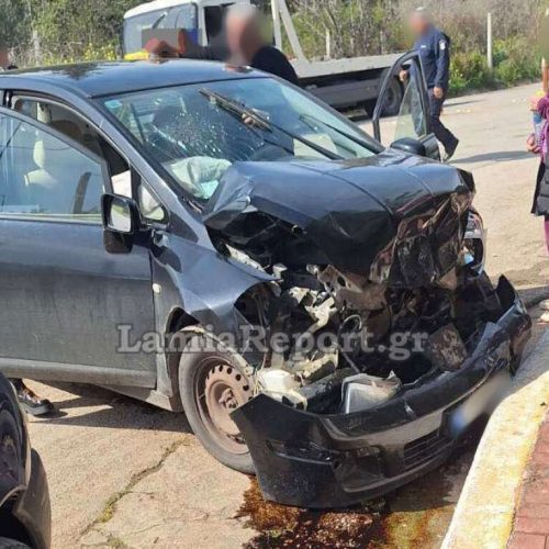 Φθιώτιδα: Τουρίστες Παραβίασαν STOP και Τράκαραν με ΙΧ  – Ένας Τραυματίας