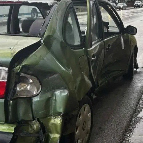 Αγρίνιο: Σοβαρό τροχαίο ατύχημα με τραυματισμό – Δείτε φωτογραφίες από το συμβάν