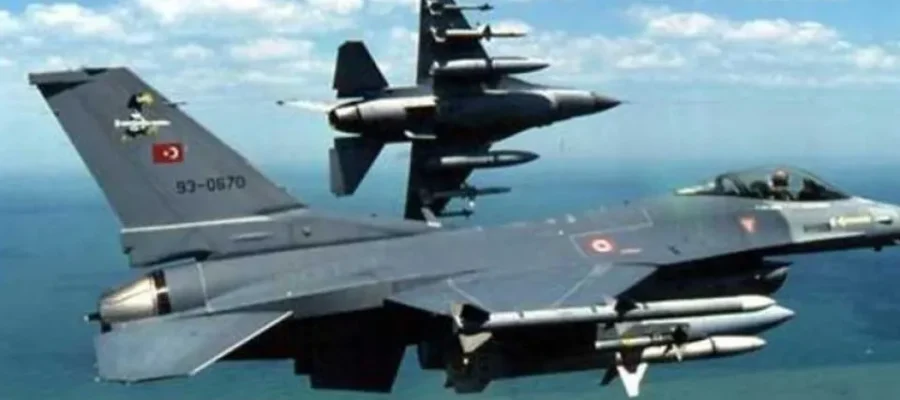 13 παραβιάσεις και 15 παραβάσεις πάνω από το Αιγαίο από τουρκικά αεροσκάφη – Οπλισμένα ήταν δύο τουρκικά F-16
