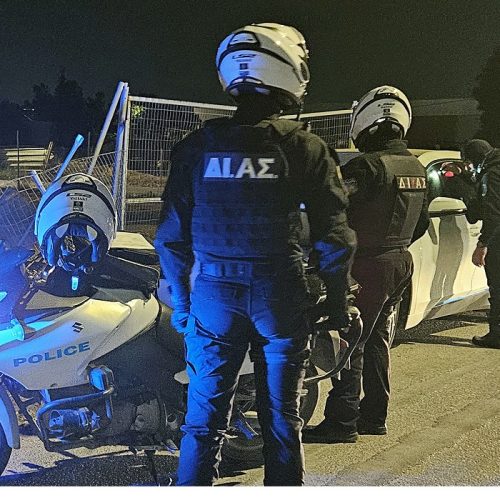 Θεσσαλονίκη: Μεταφορά παράνομων μεταναστών με …ηλεκτρικό πατίνι