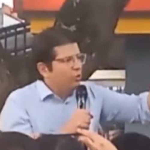 Κολομβία: Νέο βίντεο πριν την «απόπειρα δολοφονίας» του Ουρίμπε – Οι κινήσεις του εκτελεστή