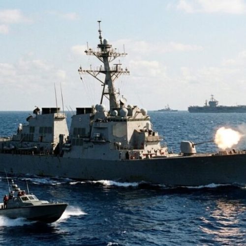 Τραμπ ζητά διεθνή στρατιωτική παρουσία στα Στενά του Ορμούζ – Σε αξιολόγηση η Σεούλ