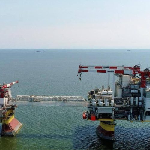 Συνεχίζεται η κλιμάκωση: Η SBU χτύπησε και τρίτη ρωσική πλατφόρμα πετρελαίου