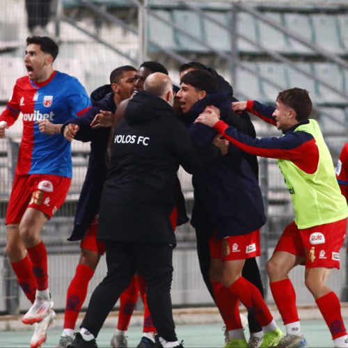 Σοκ για ΠΑΟΚ στον Βόλο: Ήττα στις καθυστερήσεις και τρίτη θέση