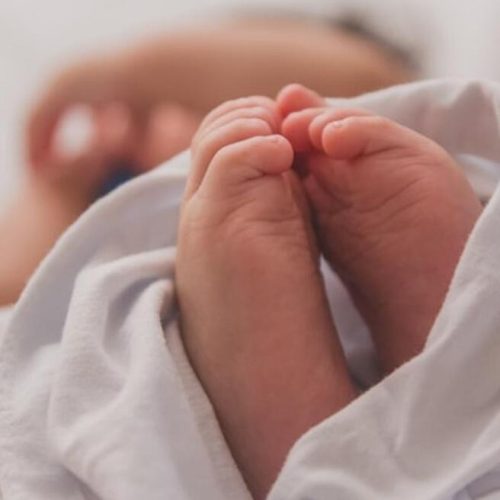 Λάρισα: Ποια είναι η κατάσταση του βρέφους που «κάηκε» από λάδι