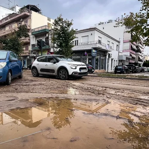 Καιρός: Λασποβροχές, νοτιάδες και θερμοκρασίες έως 20°C από την Κυριακή – Ήπιος χειμώνας με διαδοχικά συστήματα