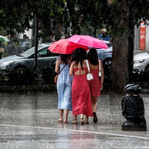 Έκτακτο Δελτίο ΕΜΥ: Οι περιοχές με ισχυρές βροχές, καταιγίδες και χαλάζι