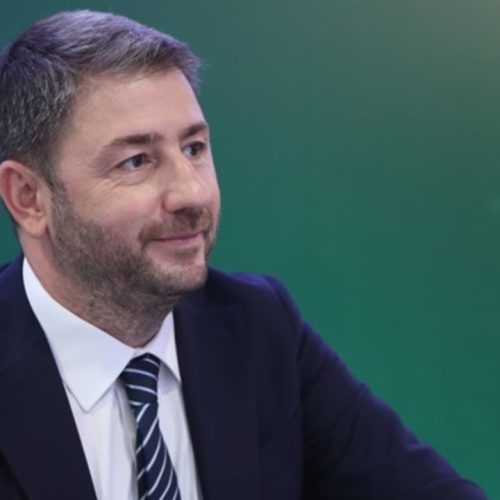 Τα «συνεταιράκια» προθερμαίνονται –Αλλαγή εκλογικού νόμου για να «βολευτούν» κανονίζουν Μητσοτάκης – Ανδρουλάκης