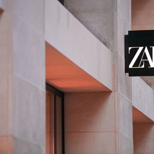 Κατακραυγή για τη Zara – Αποσύρθηκαν διαφημίσεις με μοντέλα