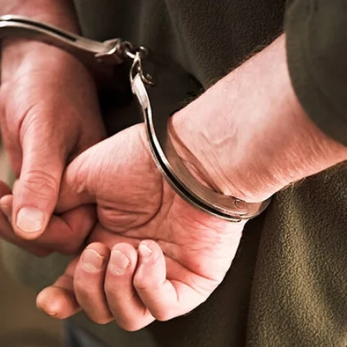 Εξόριστος Κινέζος μεγιστάνας καταδικάστηκε σε 30 χρόνια φυλάκιση για απάτη δισεκατομμυρίων στις ΗΠΑ