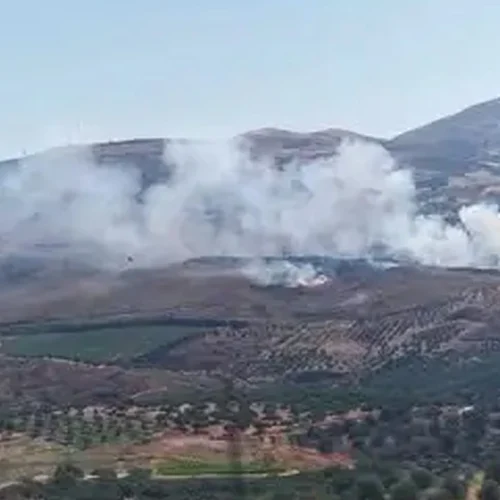 Η φωτιά περικυκλώθηκε, ο κίνδυνος παραμένει – Σε επιφυλακή η Καρκαδιώτισσα (ΦΩΤΟ)