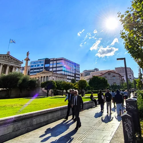 Γενικά αίθριος καιρός την Τετάρτη με υψηλές καλοκαιρινές θερμοκρασίες