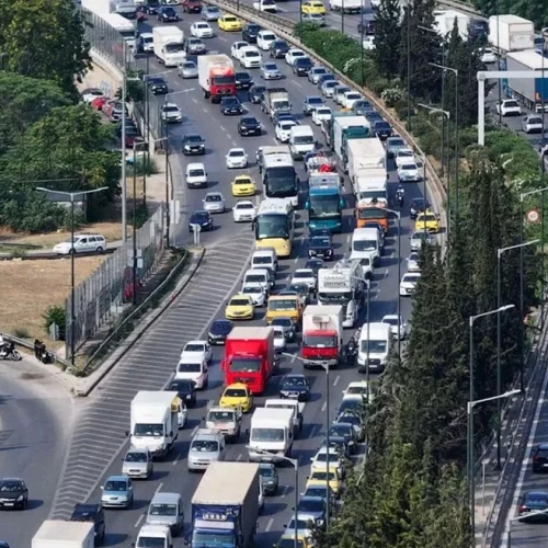 Ασφυξία στους δρόμους της Αθήνας: Στο “κόκκινο” ο Κηφισός – Χάος σε βασικές αρτηρίες