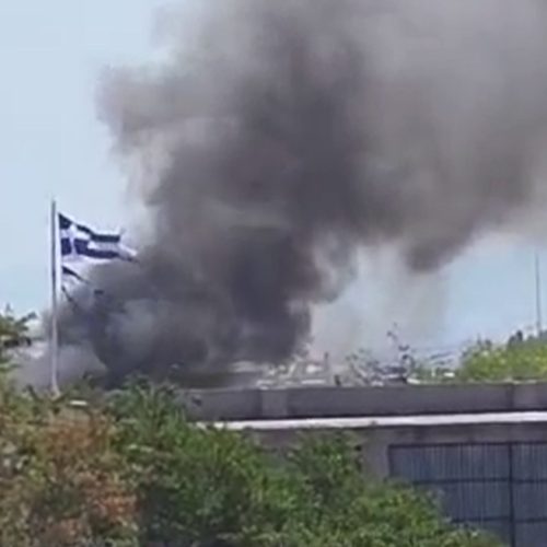 Φωτιά στο Μενίδι