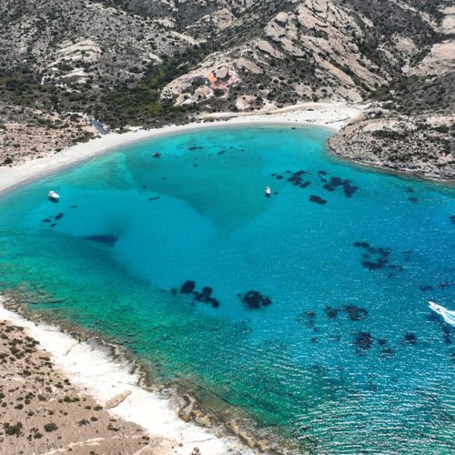Ολόκληρη η Πολύαιγος υπό αρχαιολογική προστασία – Καθεστώς απόλυτης φύλαξης για το νησί