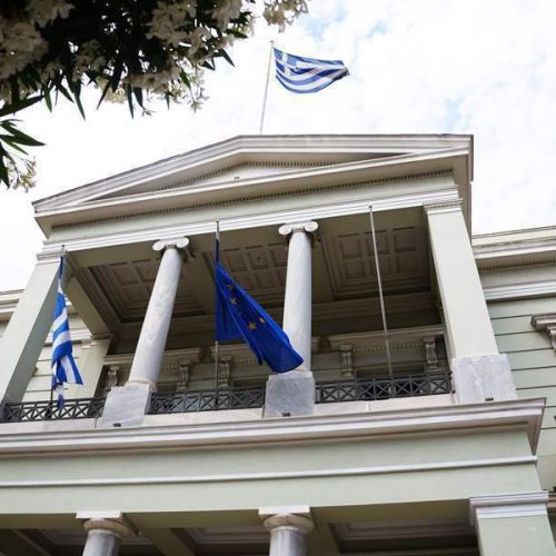 Η Τουρκία «ξαναμοιράζει» το Αιγαίο και το ΥΠΕΞ «κοιμάται»