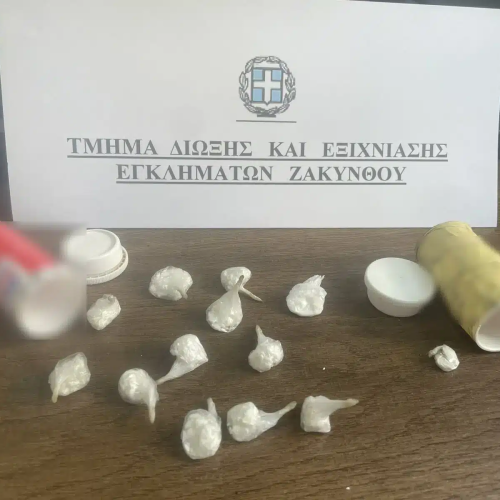 Διακινητές συνελήφθησαν με ναρκωτικά και… λίρες