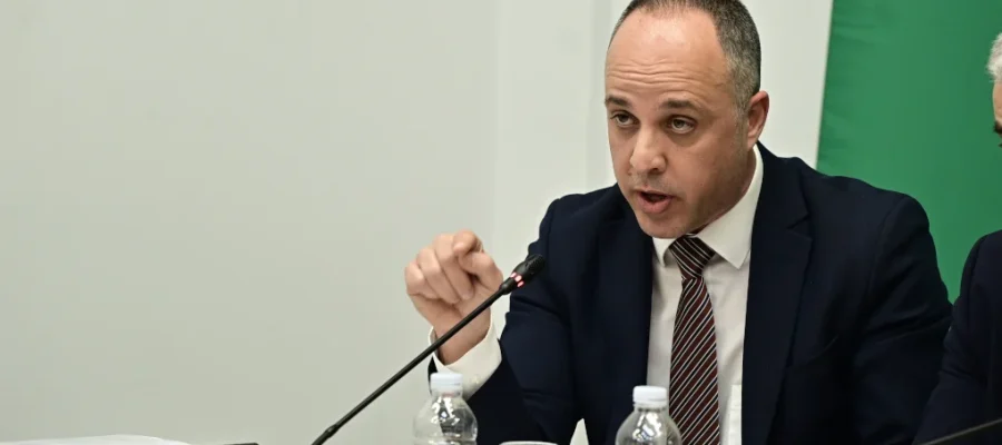 Σκάνδαλο υποκλοπών: Κέσσες κατά εισαγγελέων
